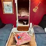 Nuit Insolite Sur Un Voilier Au Coeur De La Rochelle * La Rochelle (Charente-Maritime)