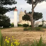 Nuit Insolite Sur Un Voilier Au Coeur De La Rochelle