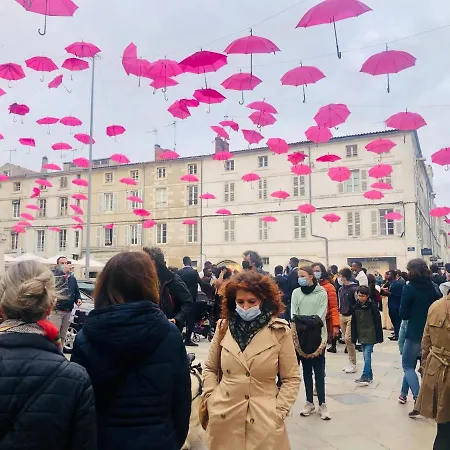 Nuit Insolite Sur Un Voilier Au Coeur De La Rochelle *
