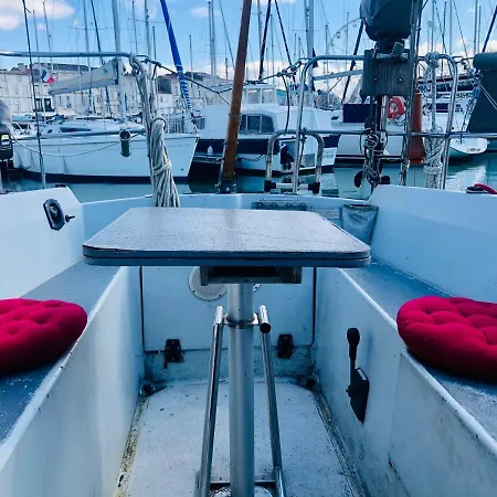 Nuit Insolite Sur Un Voilier Au Coeur De La Rochelle